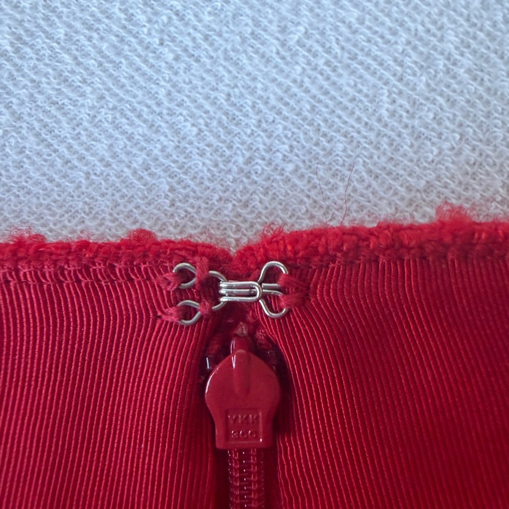 J.Crew Red Tweed Mini Skirt Gold Button Pockets Fringe Trim Classic Parisian - Picture 7 of 15